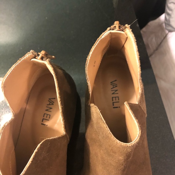 Vaneli Homer Suede Bootie Like New - Picture 8 of 11